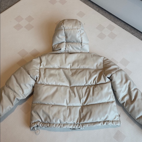 Puffer jacket - Picture 2 of 3